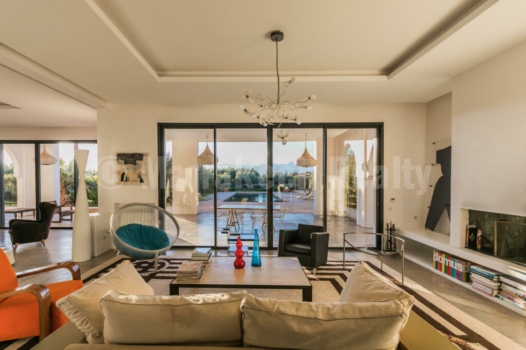 Upscale 6 bedroom villa with awesome views