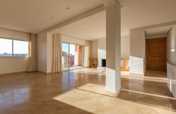 Bright and spacious  2 bedroom apartment in Gueliz