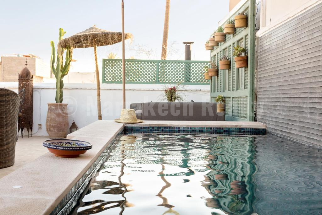 Ravissant Riad de 5 chambres avec bassin chauffé en terrasse