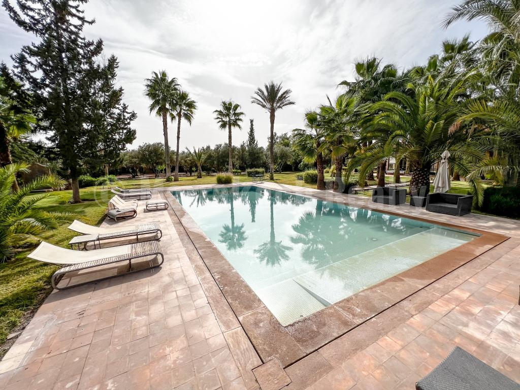 Elégante villa de 7 chambres sur 1 hectare proche de Marrakech