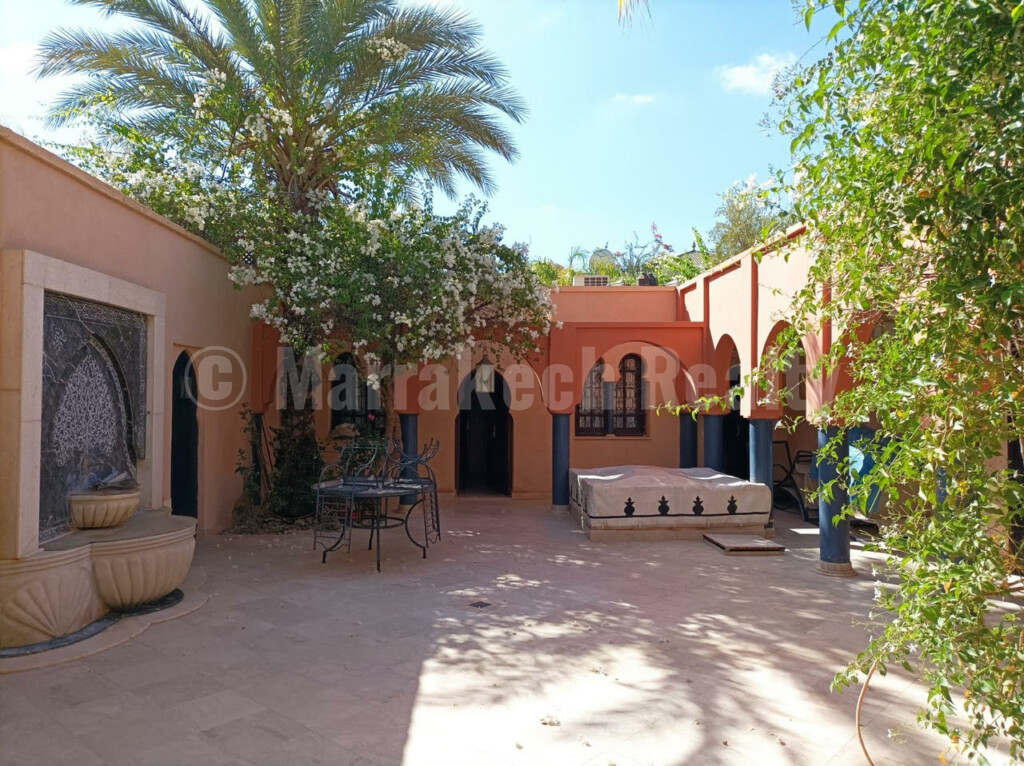 Long term villa rental: furnished w 3 suites Bear downtown