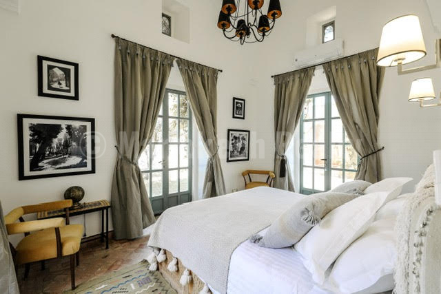 Delightful 5 bedroom villa in a private domain