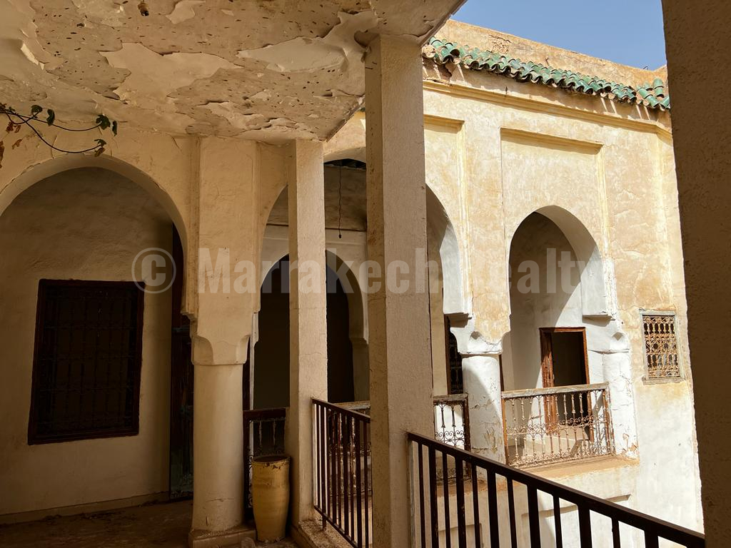 Authentique Riad titré à rénover idéalement situé
