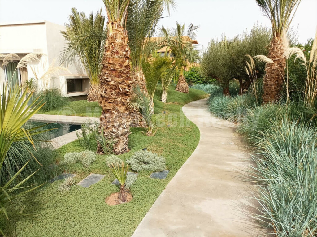 Stylish 4 bedroom villa in a gated domain