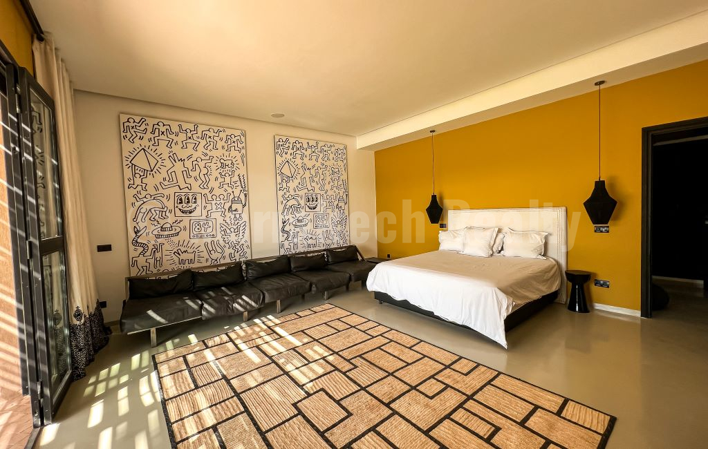 Stylish upscale 5 bedroom villa with awesome views over the Atlas