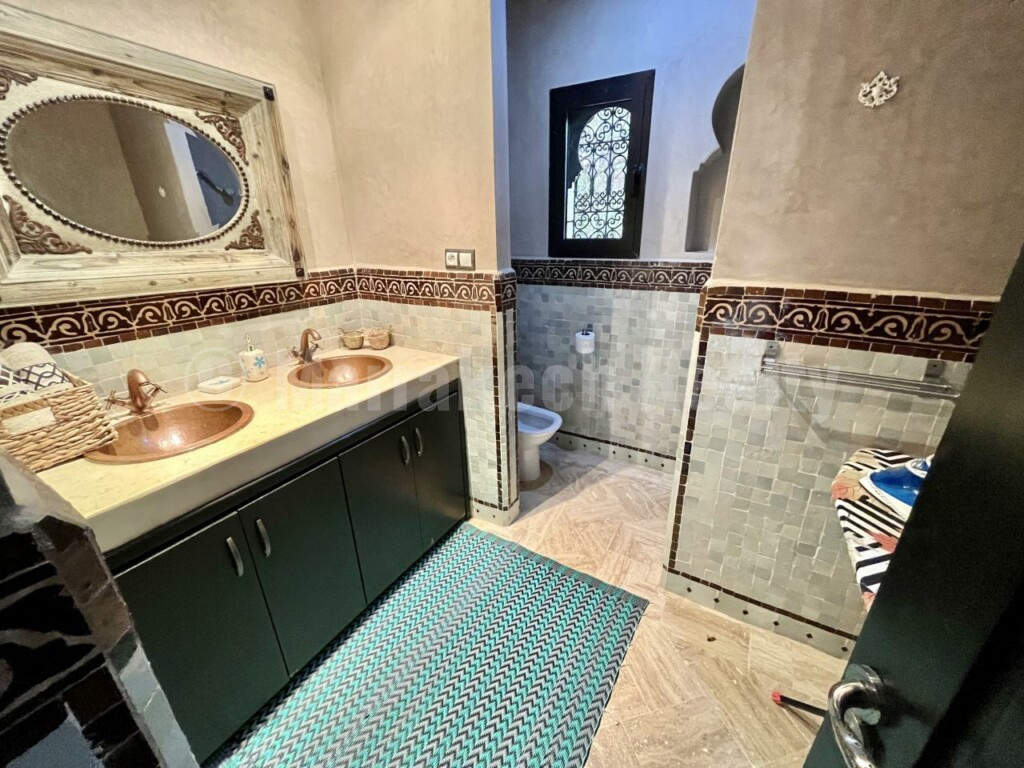 Villa riad, for long term rental in Marrakech, road to Fes in a residence