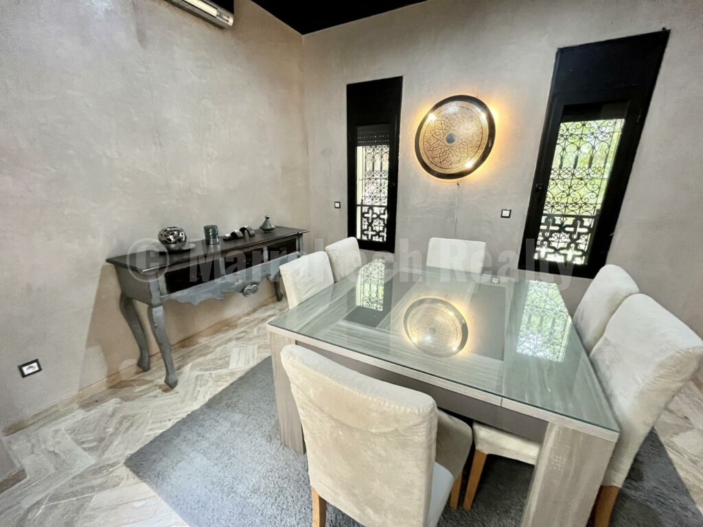 Villa riad, for long term rental in Marrakech, road to Fes in a residence