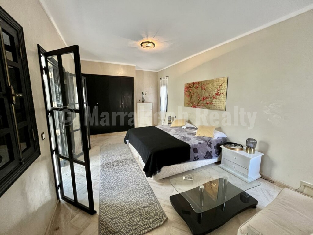 Villa riad, for long term rental in Marrakech, road to Fes in a residence