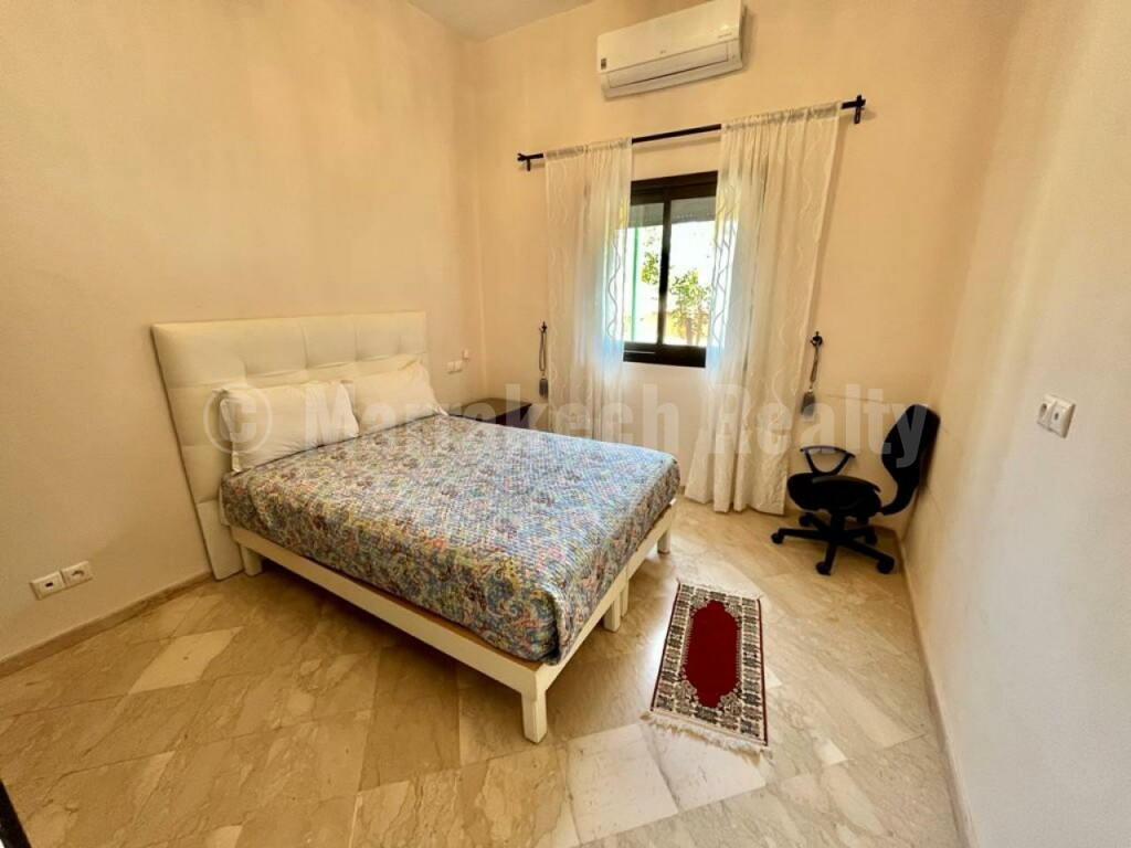 Beautiful 2 Bedroom Apartment For Long Term Rental