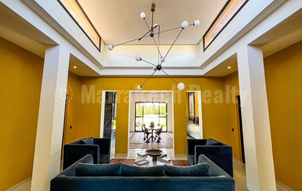 Stylish upscale 5 bedroom villa with awesome views over the Atlas