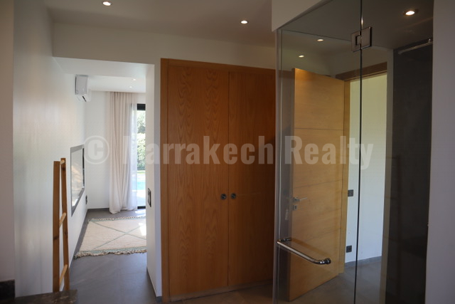 Standout 4 bedroom villa in a gated community