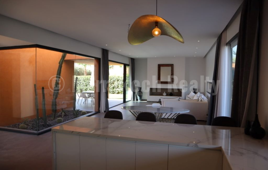 Belle villa moderne de 4 chambres dans un domaine sécurisé