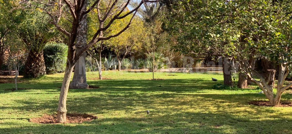 Séduisante villa de 4 suites dans un domaine privé