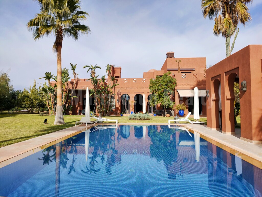 Belle villa de 4 chambres de style Riad dans un domaine privé