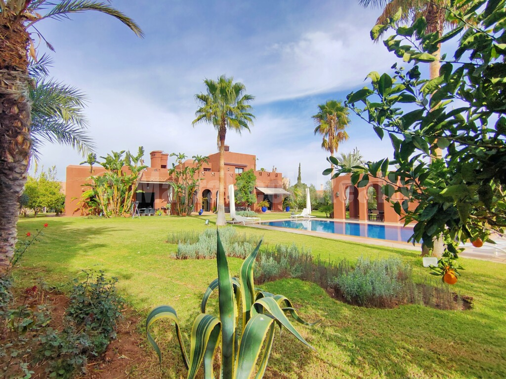 Belle villa de 4 chambres de style Riad dans un domaine privé