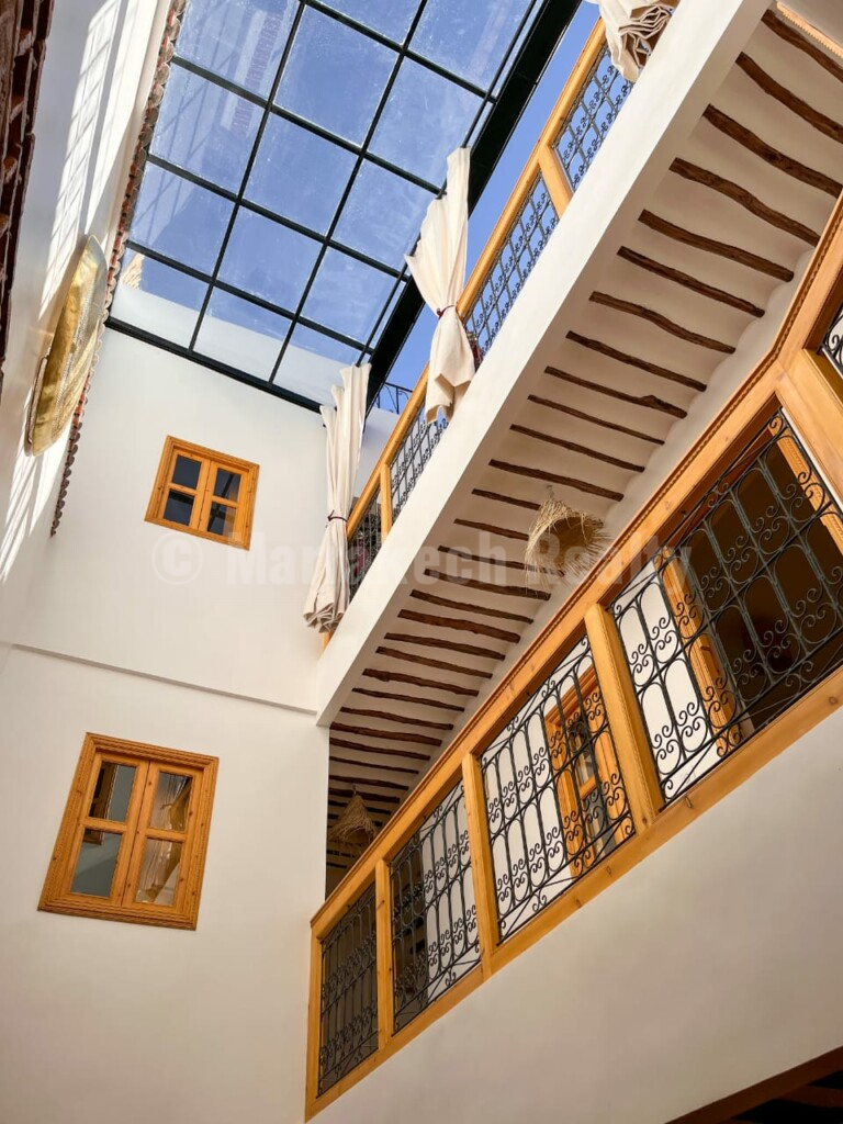 Riad de 5 chambres nouvellement rénové avec bel emplacement