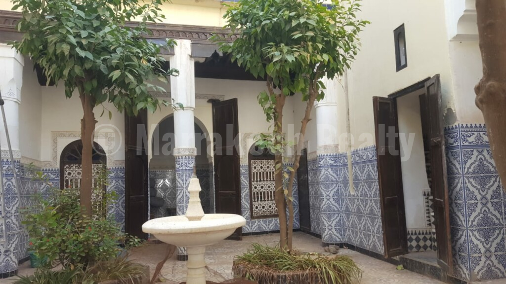 Beau Riad à rénover dans quartier authentique
