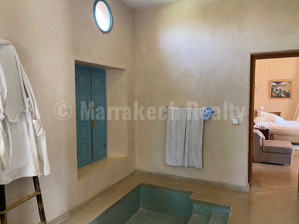 Charmante villa de 5 chambres avec superbe vue