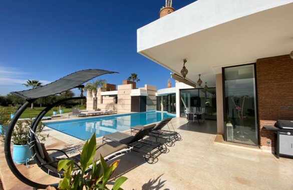Standout modern 5 bedroom villa close to Marrakech