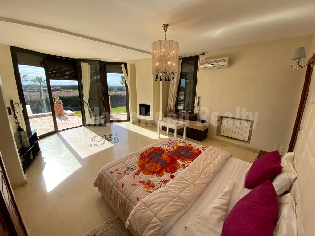 Standout modern 5 bedroom villa close to Marrakech