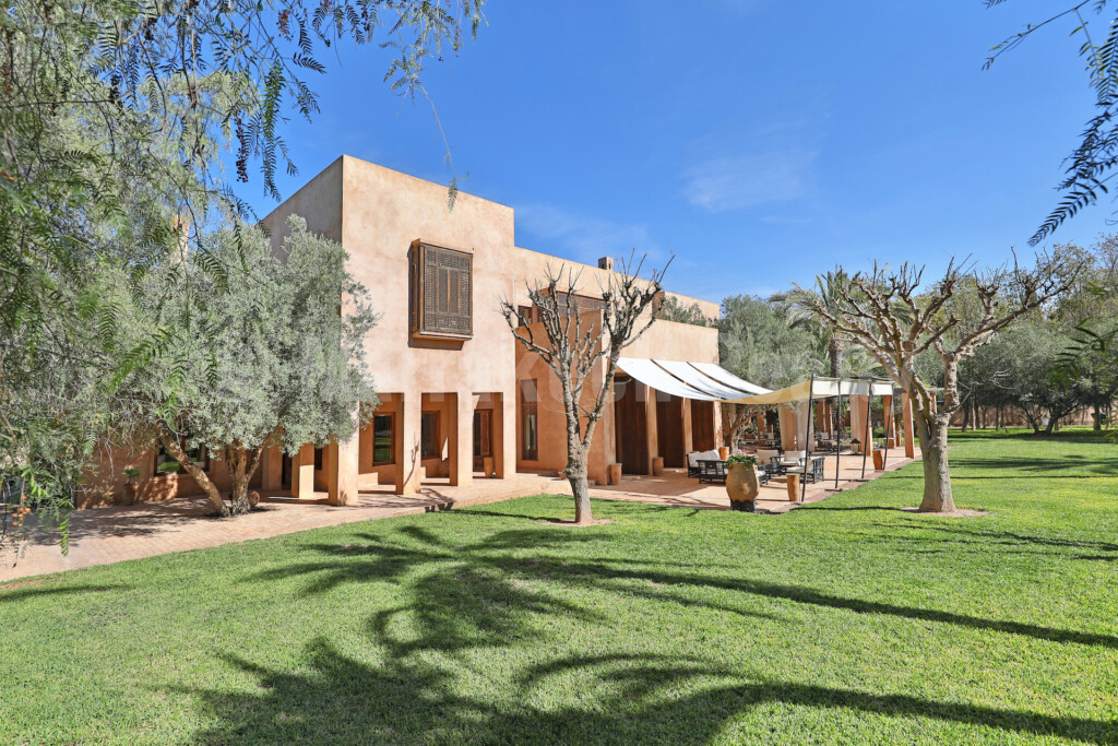 Superbe propriété de 7 chambres en Palmeraie