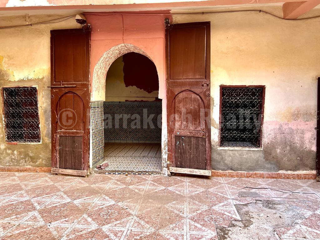 Vaste Riad titré à rénover