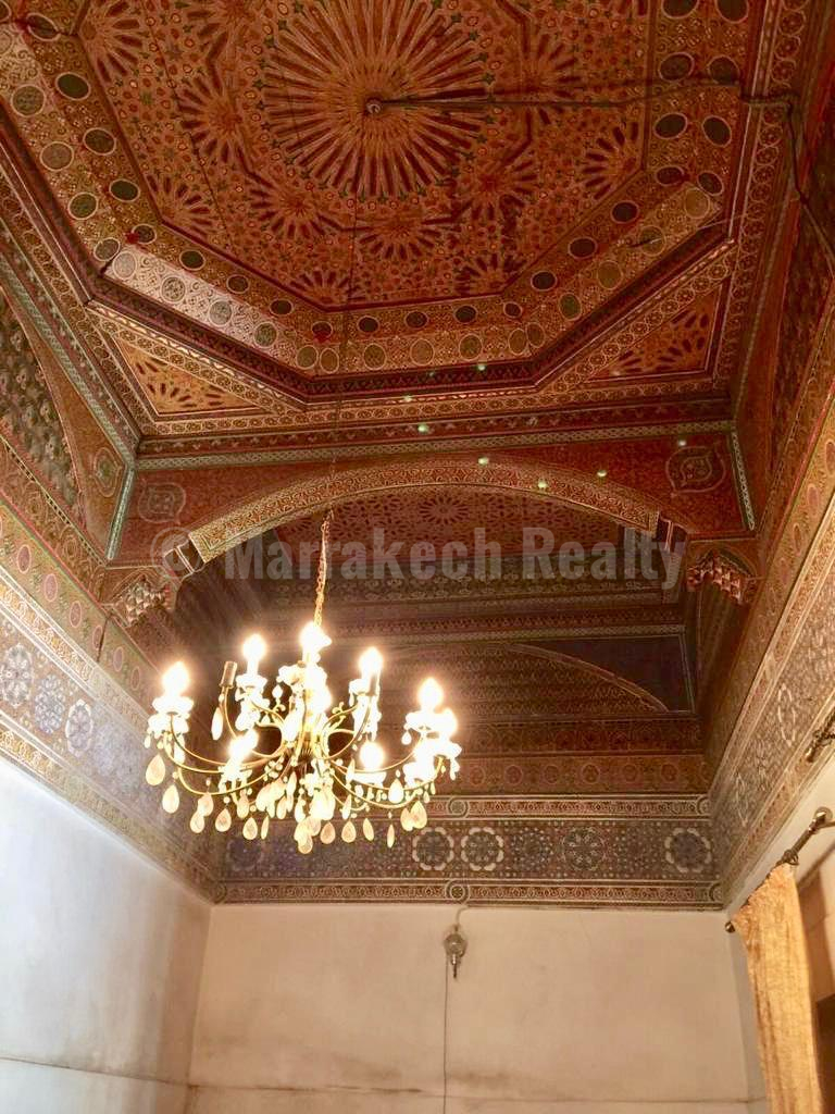 Superb Riad to renovate with prime location