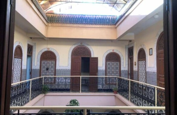 Beau Riad titré à rénover: superbe emplacement