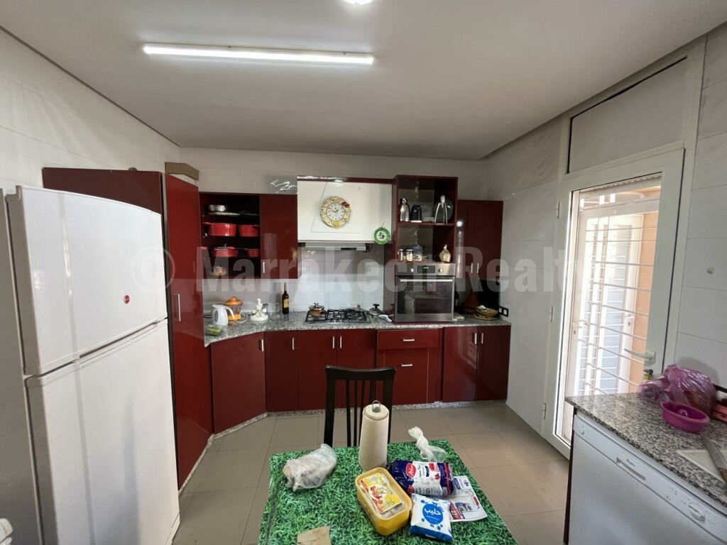 4 bedroom villa for rent in a golf resort