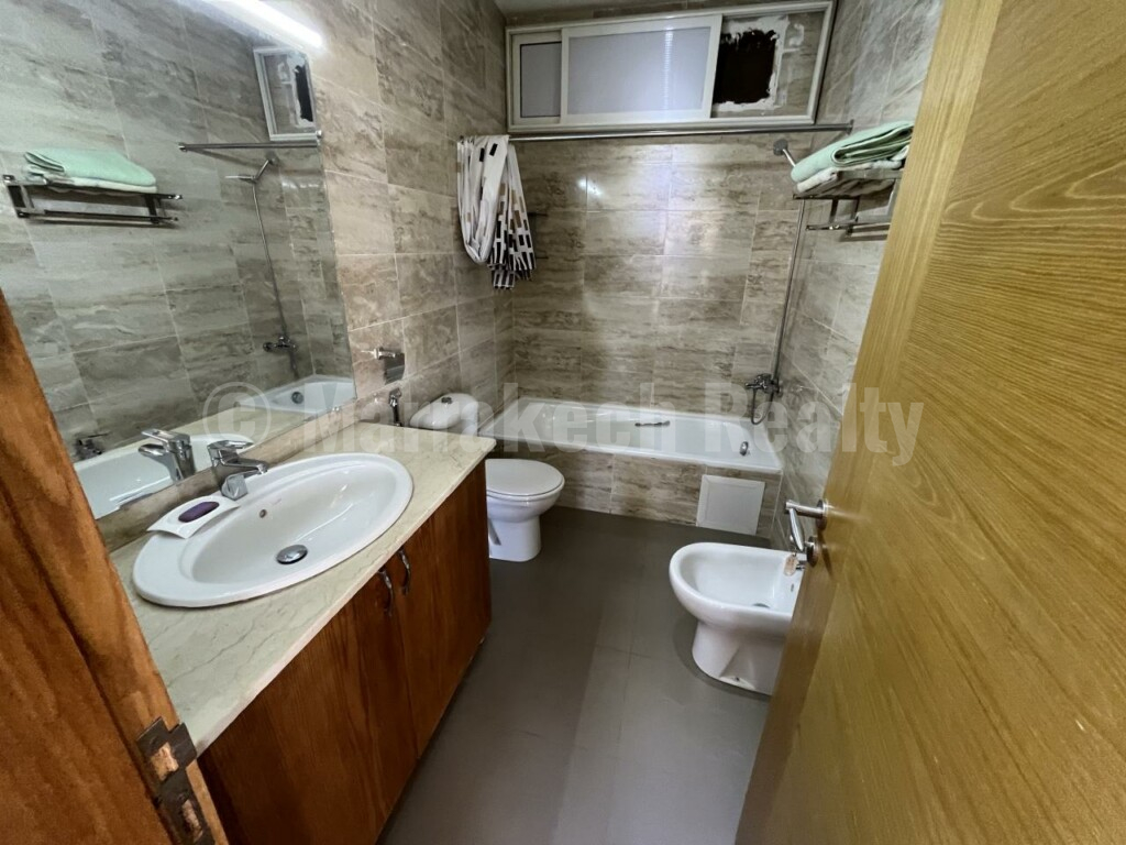 4 bedroom villa for rent in a golf resort