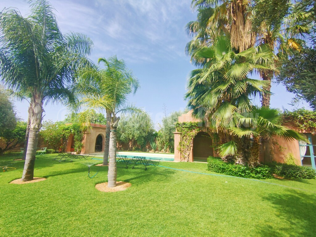 Charmante villa de 4 chambres à proximité des golfs