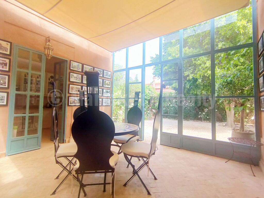 Lovely 4 bedroom villa close to major golf courses