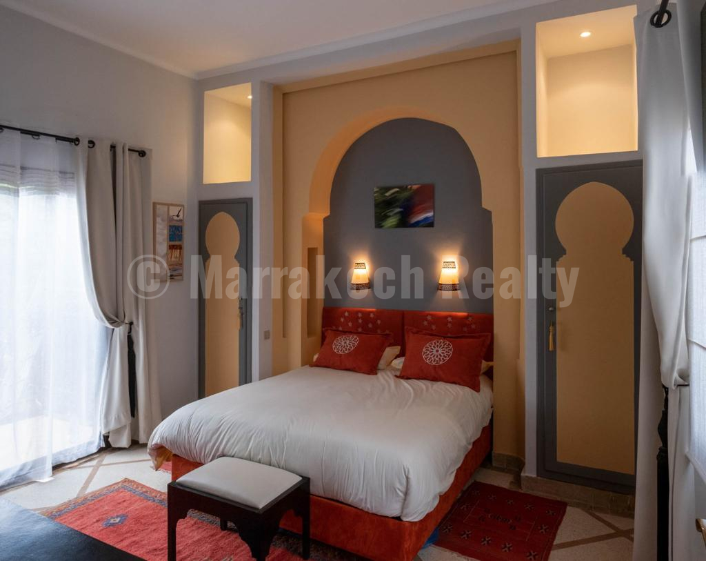 3 bedroom villa in a gated community