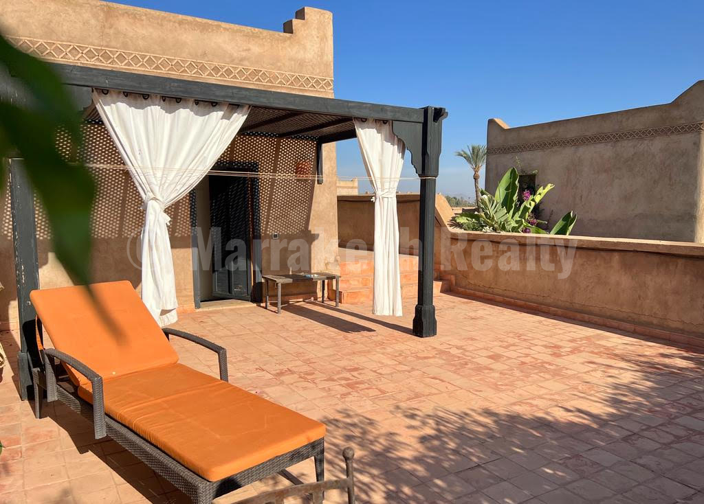 3 bedroom villa in a gated community