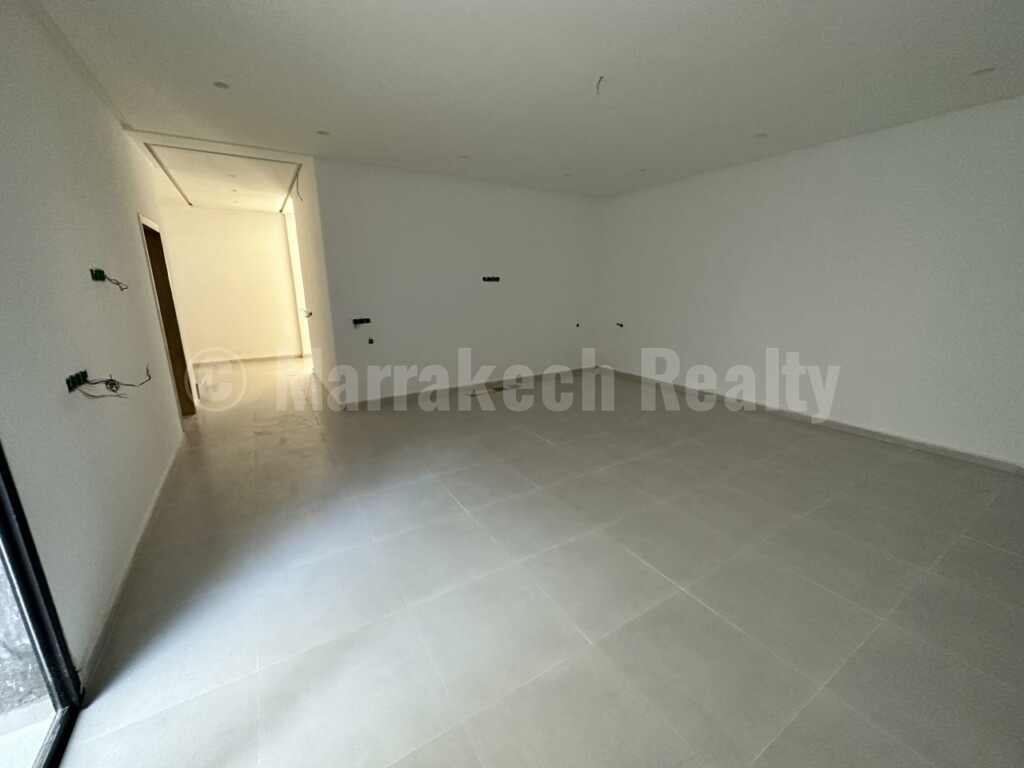 5 bedroom villa in a golf resort