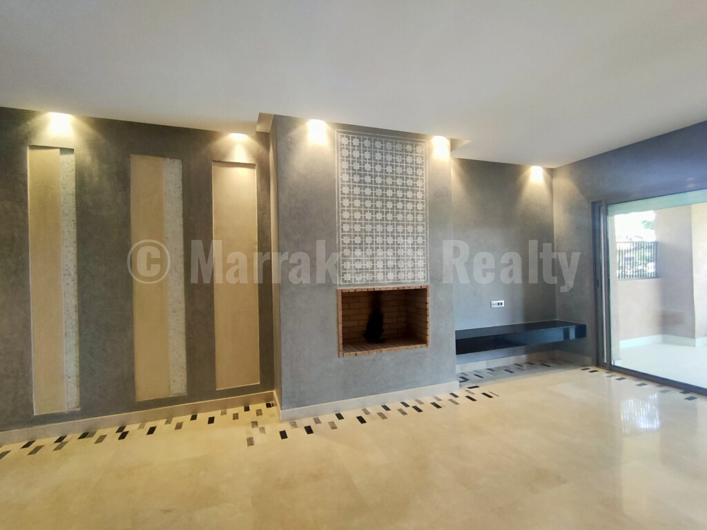 Bel appartement de 2 chambres dans domaine golfique