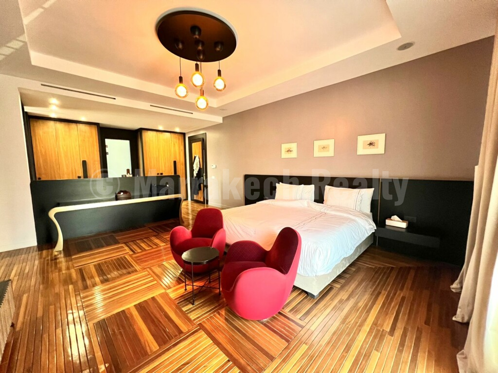 Superbe villa de 4 chambres proche du centre-ville