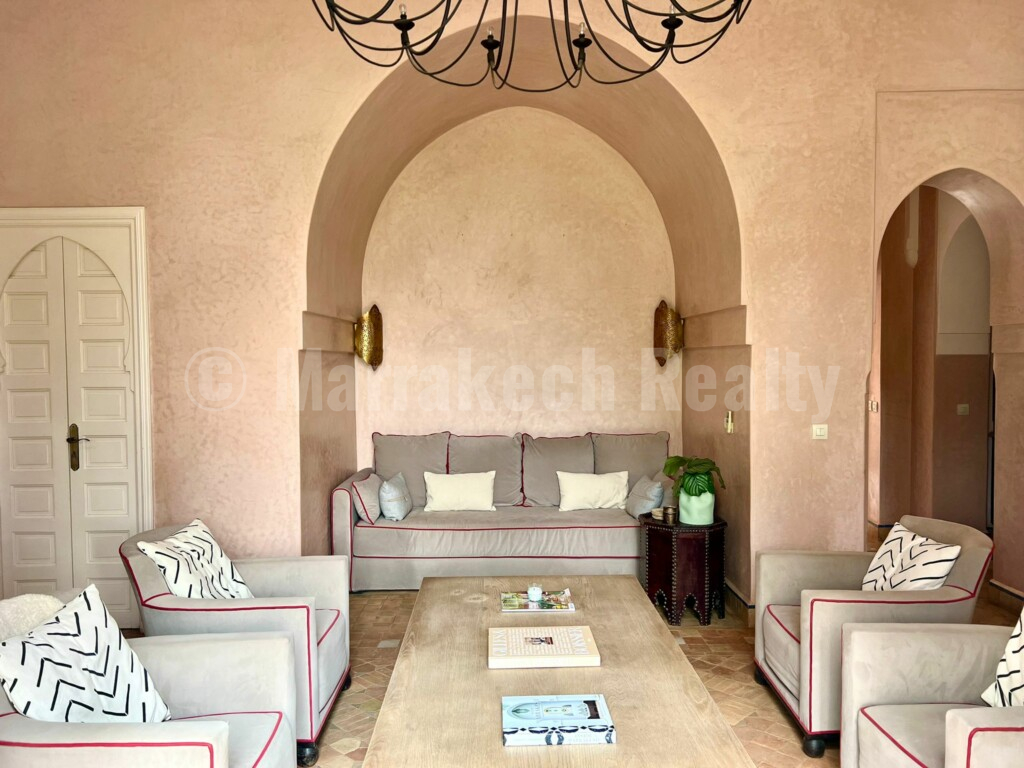 Delightful 4 bedroom villa in a gated community