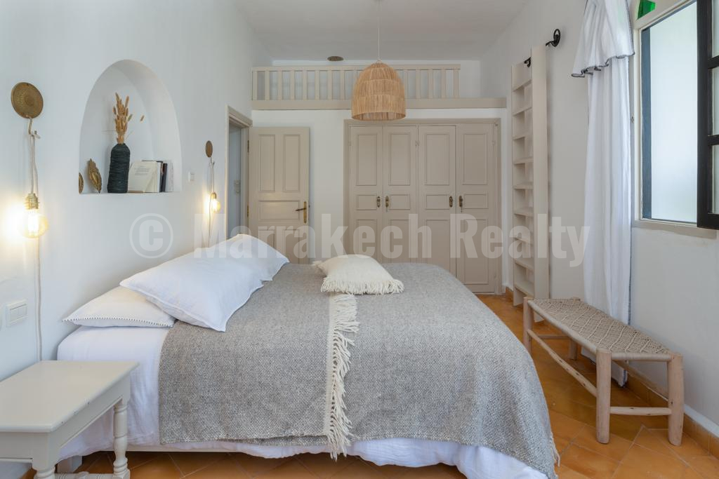 Standout Riad-style 5 bedroom villa in Oualidia