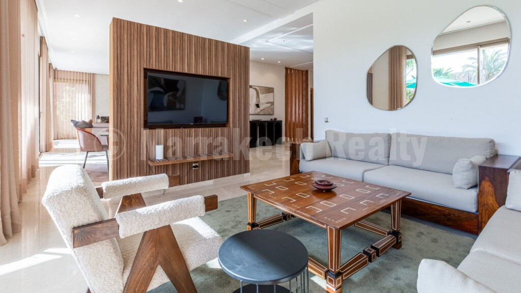 Upscale 5 suite villa close to downtown Marrakech