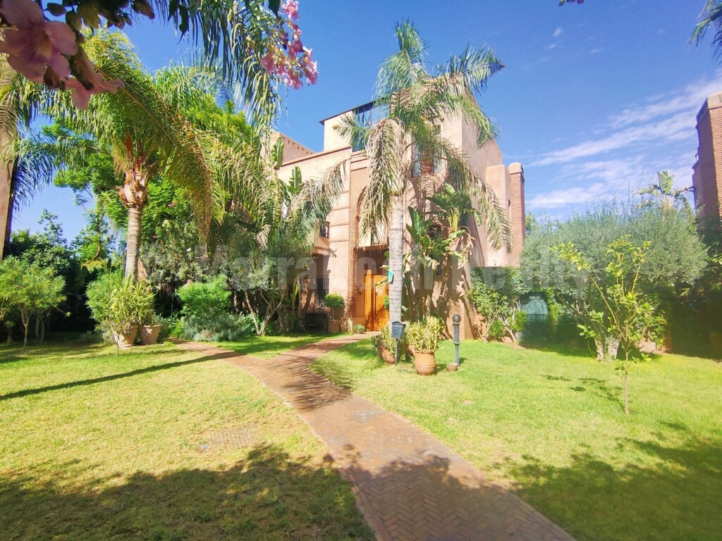 Lovely 4 bedroom villa in downtown Marrakech