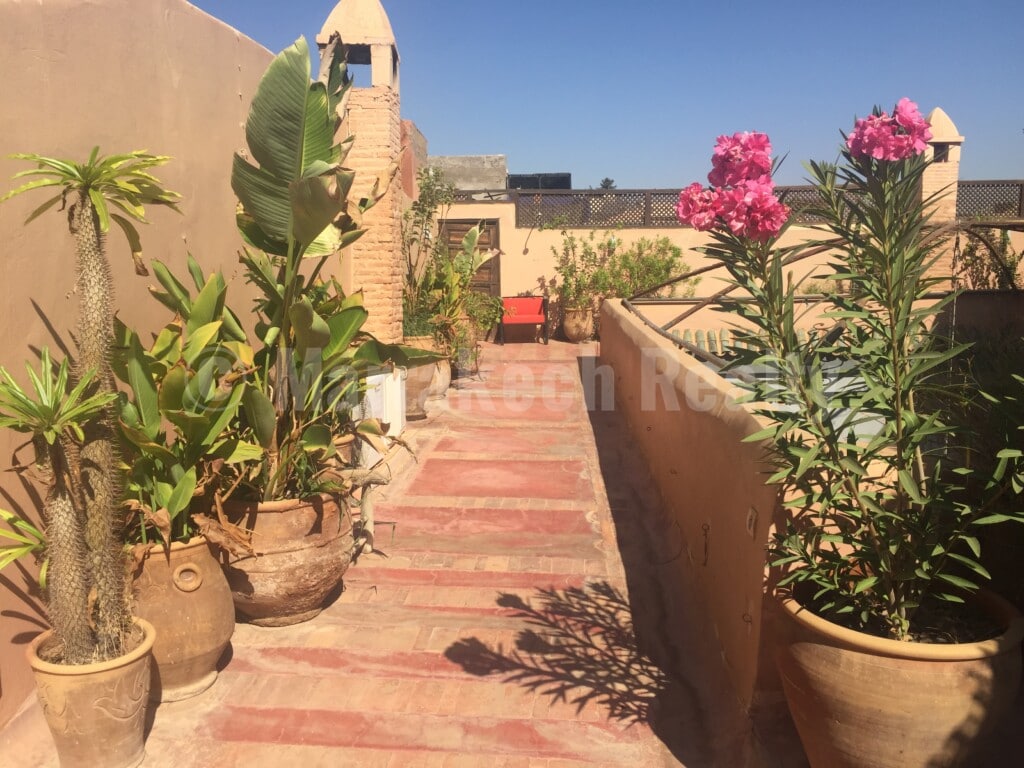 Characterful 5 bedroom Riad with prime location