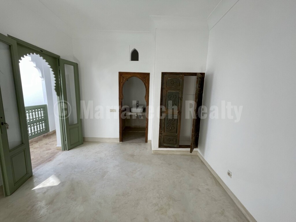 3 bedroom Riad almost completed: prime location