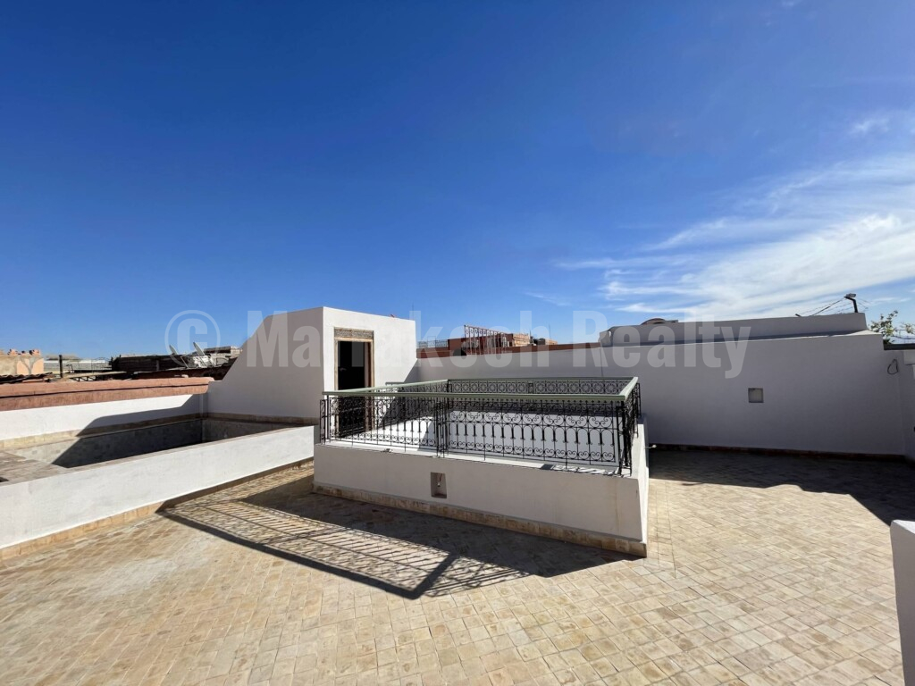 3 bedroom Riad almost completed: prime location