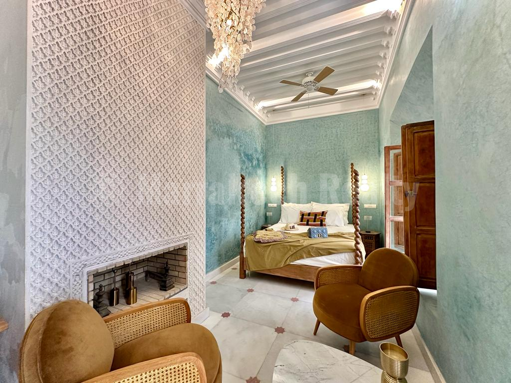 Beau Riad de 6 chambres avec accès voiture direct