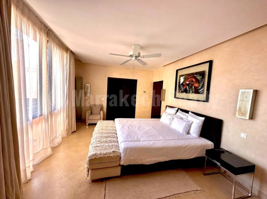 3 bedroom semi-finished villa in a golf resort