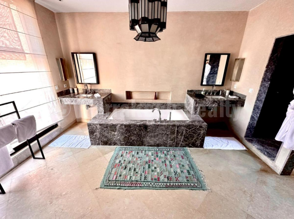 3 bedroom semi-finished villa in a golf resort