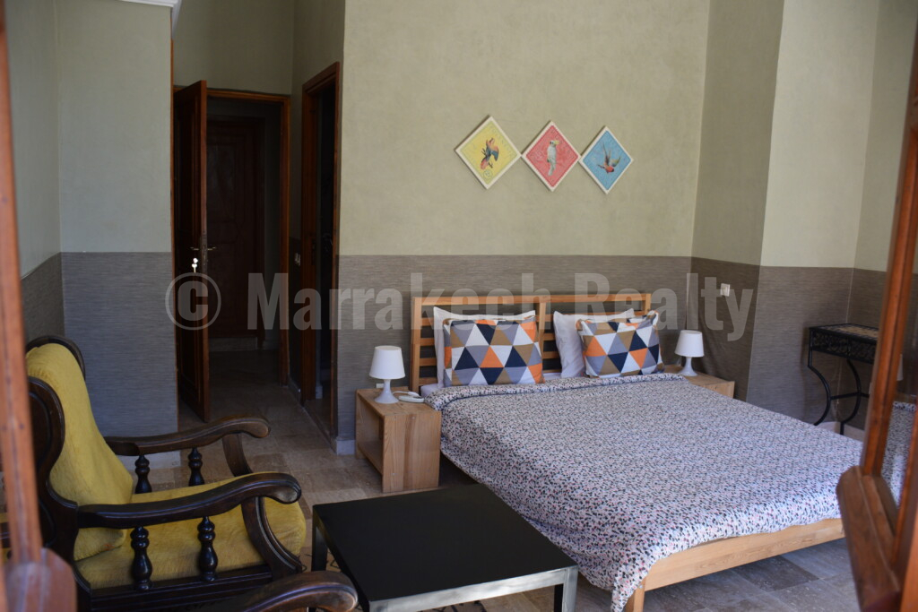 Lovely 6 bedroom property to update