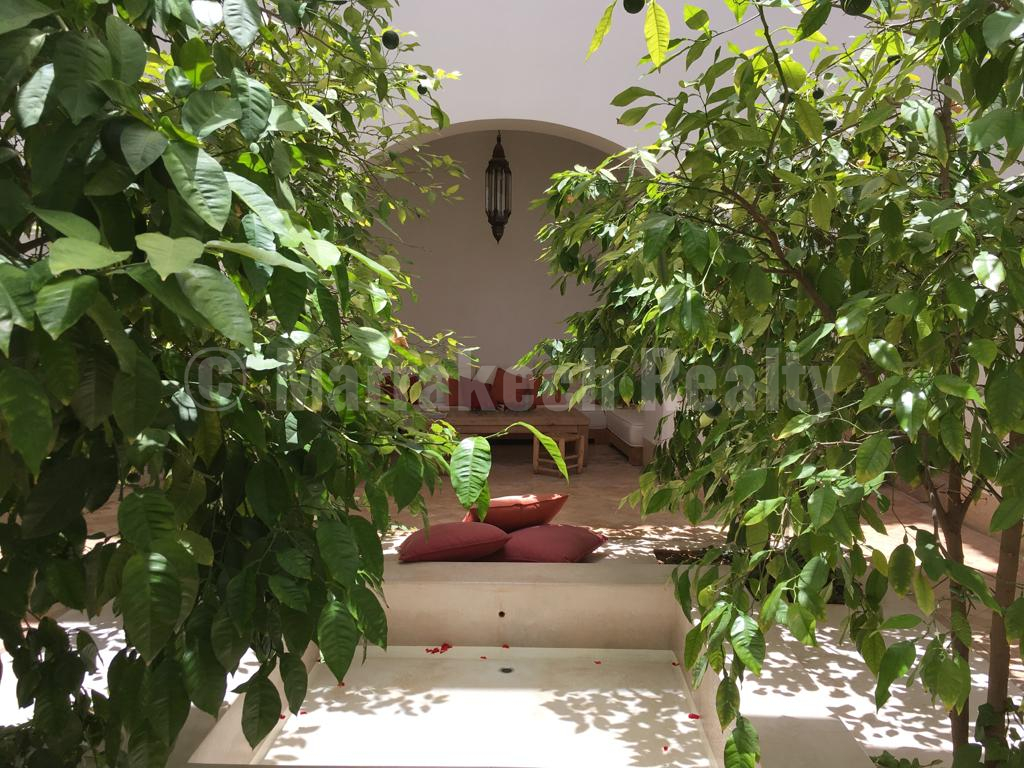 Superbe Riad de 5 chambres avec bel emplacement