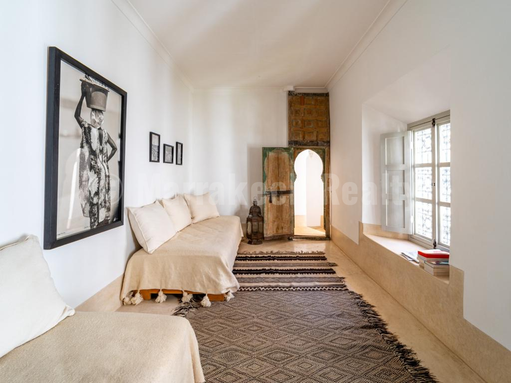 Superbe Riad de 5 chambres avec bel emplacement
